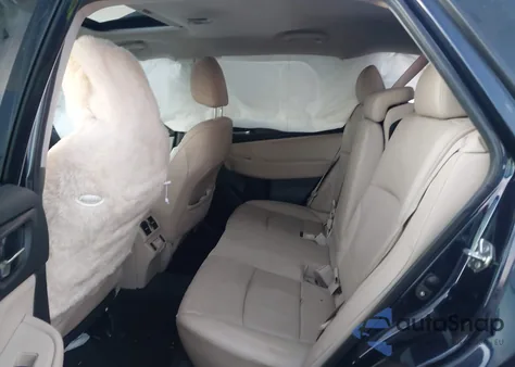 2018 Subaru Outback 2.5I Limited z USA, uszkodzony, nr VIN 4S4BSAKC4J3373053